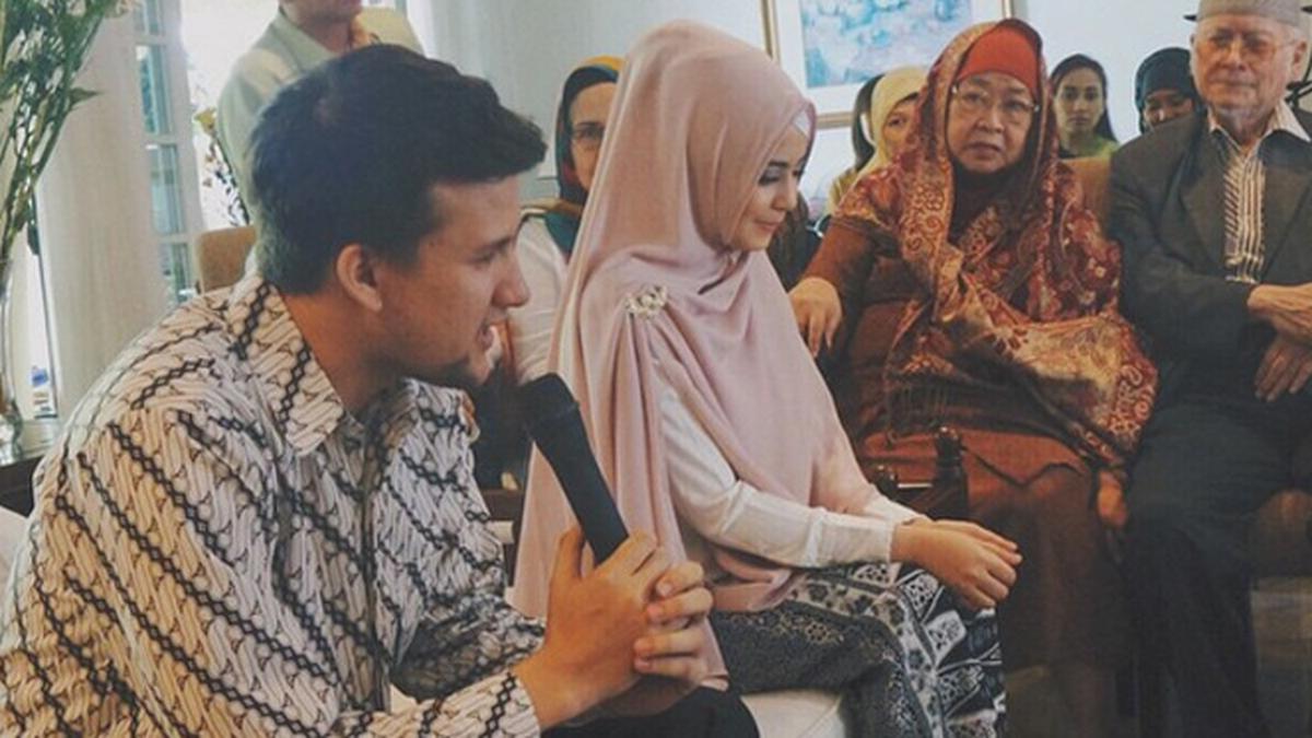 Bukti Stuart Collin Lamar Risty, 10 Aktor Korea Terpopuler 2015