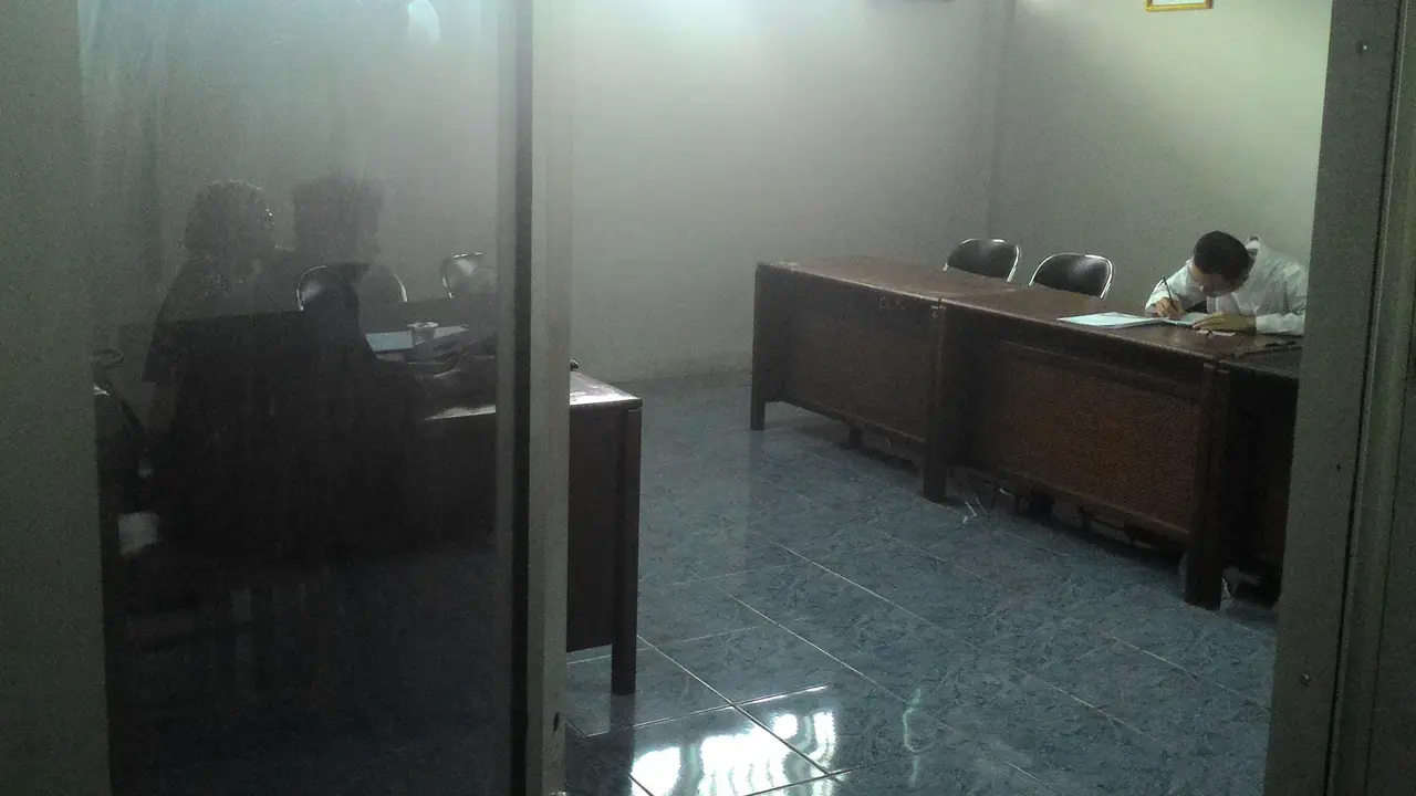 Siswa SMP mengikuti UN di Lapas Cibinong Bogor
