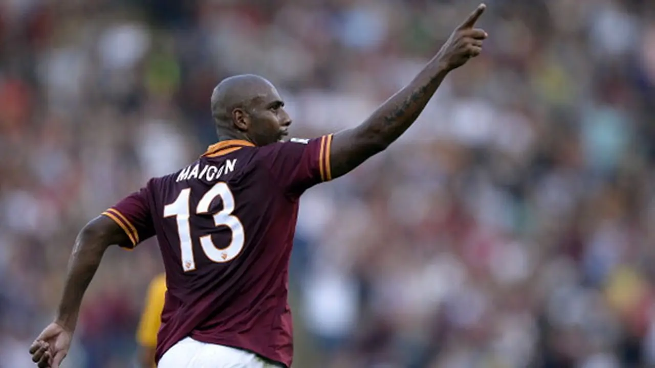 douglas-maicon-131009c.jpg