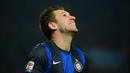 Antonio Cassano (Inter Milan) - Pemain berjuluk Si Bengal ini kerap ribut dengan pelatih, termasuk dengan pelatih Inter Milan, Andrea Stramaccioni pada 2013. Selain Stramaccioni, ia juga pernah ribut dengan Rudi Voeller dan Fabio Capello. (AFP/Olivier Morin)