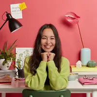 Personal branding di dunia digital bukan cuma soal terlihat aktif di media sosial. (Foto/Dok: Magnific)