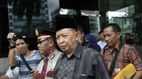 Mantan Wapres Hamzah Haz Jenguk Fuad Amin di Rutan KPK