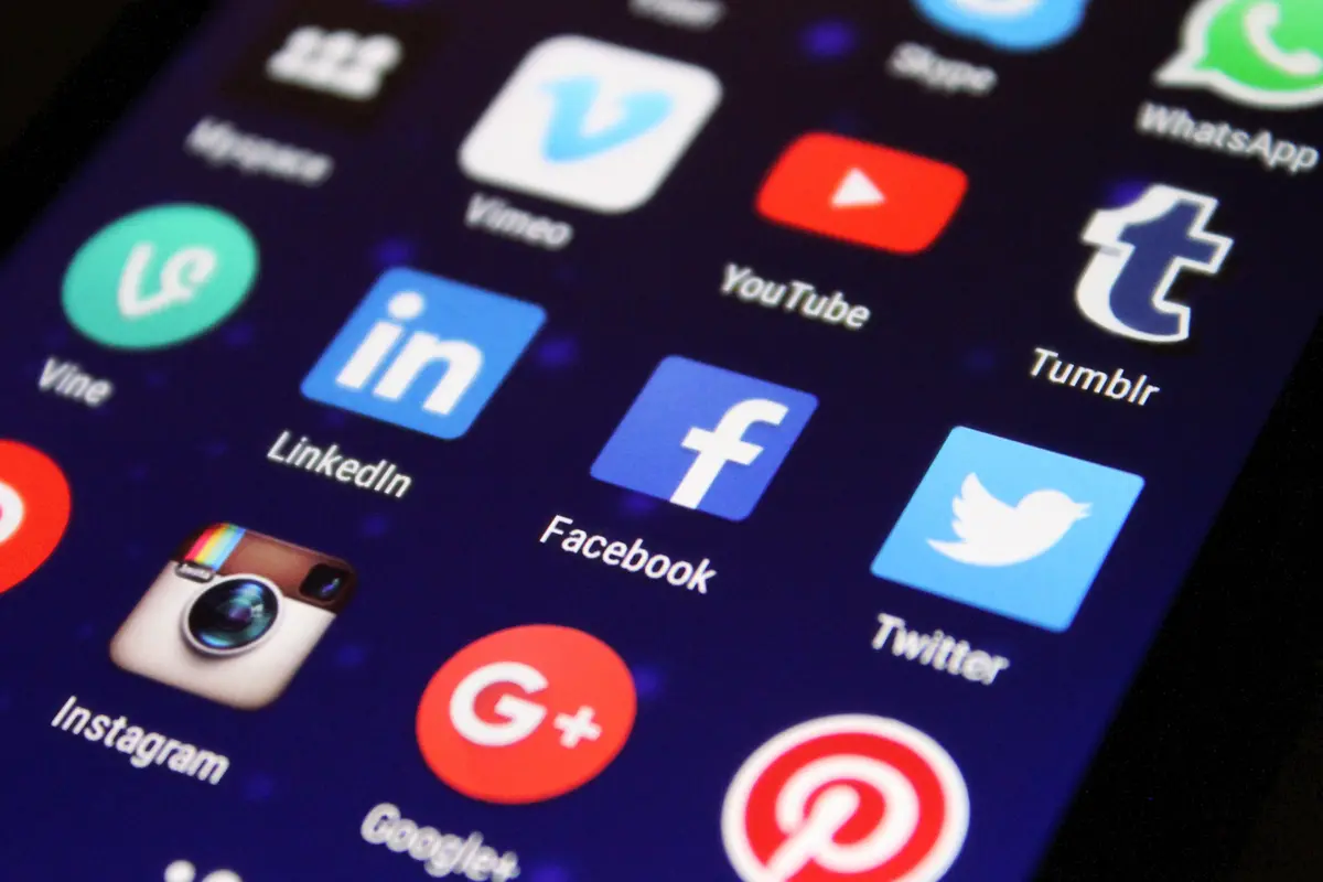 WhatsApp, Facebook, Instagram, Hingga Google Terancam Diblokir, Ini Penjelasan Kominfo