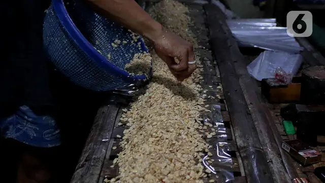 Produsen Tahu Tempe Keluhkan Kenaikan Harga Kedelai Impor