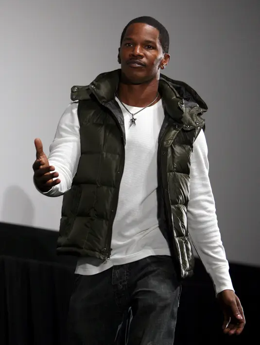 Rumor Katie dan Jamie berpacaran pertama kali muncul pada tahun 2013. Namun demikian, mereka terus menyangkal bahwa ada sesuatu yang romantis di antara mereka. (Bintang/EPA)