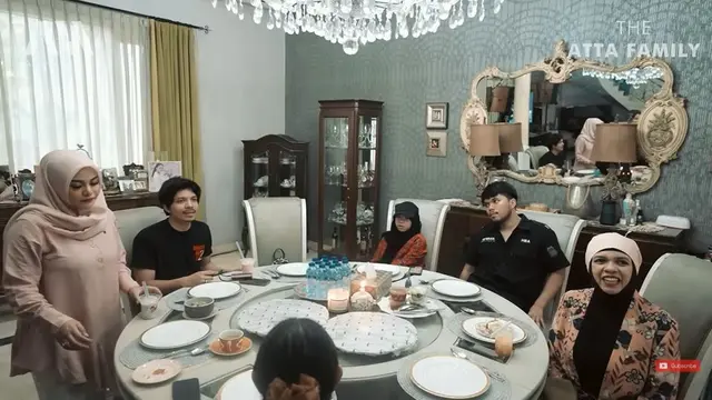 6 Potret Pertemuan Krisdayanti dengan Gen Halilintar, Penuh Sambutan Hangat