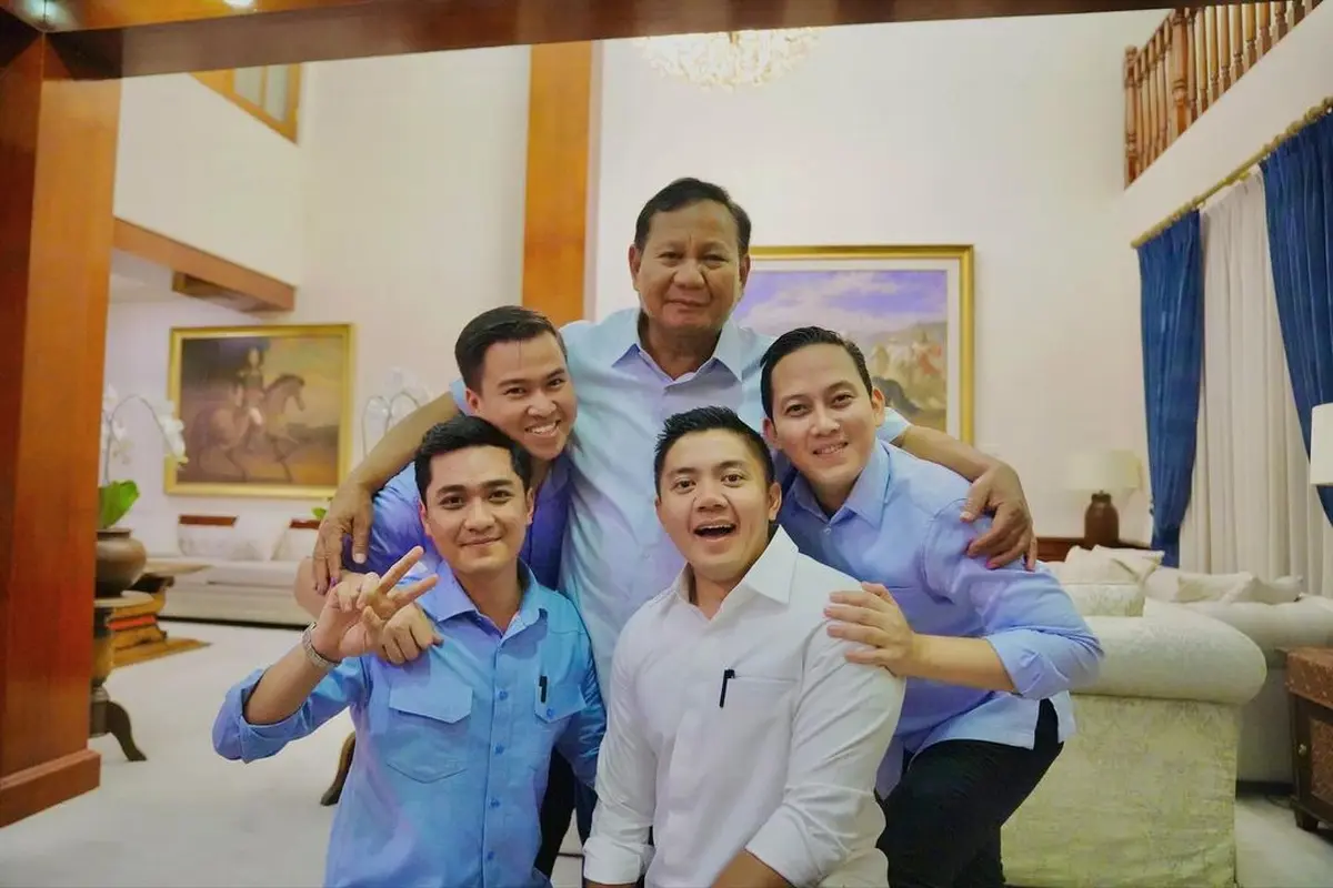 4 Sosok Ajudan Prabowo Subianto yang Ganteng-ganteng, Curi Perhatian Netizen