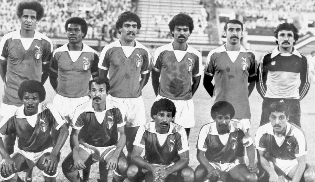 Setelah menjadi runner-up pada edisi ke-6 Piala Asia tahun 1976 di Iran, Kuwait berhasil naik kelas dengan menjadi juara pada penyelenggaraan berikutnya tahun 1980 saat berstatus tuan rumah. Kuwait sukses mengalahkan Korea Selatan di partai final dengan skor telak 3-0. (the-afc.com)