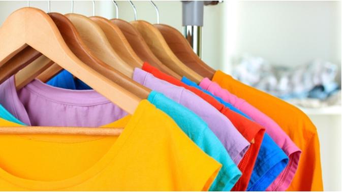 Agar Awet Tahan Lama Di Lemari Ikuti 4 Tips Simpan Baju Ini Beauty Fimela Com