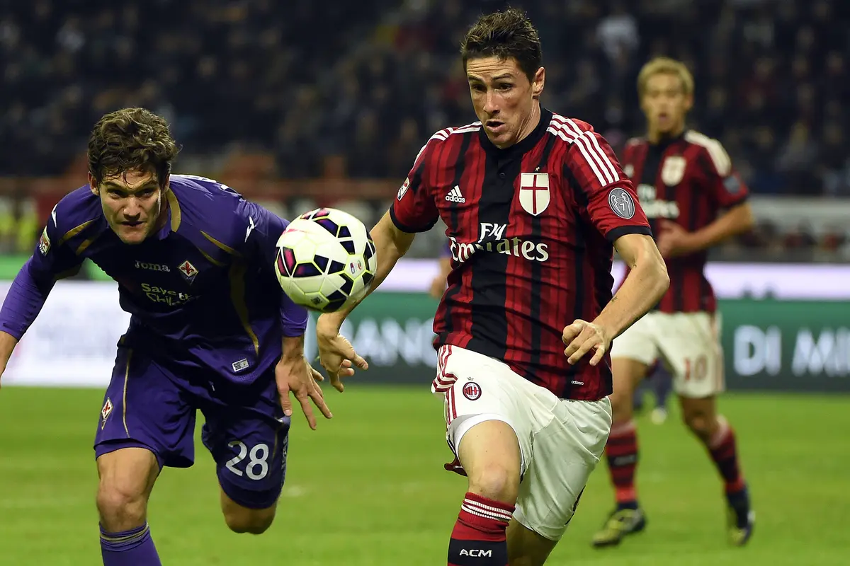 FOTO: 7 Striker Nomor Punggung 9 Gagal Bersinar AC Milan