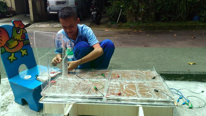 Anak SMA Taruna Nusantara Temukan Listrik dari Tanah Liat 