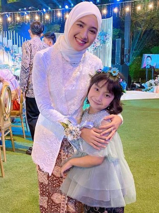 Cut Syifa