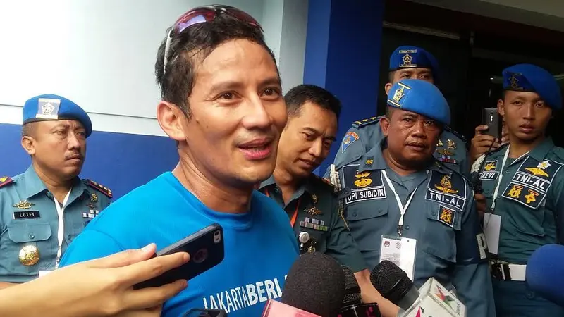 Sandiaga Uno di RSAL Mintohardjo