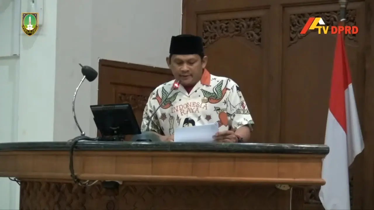 Legislator PKS Pakai Kemeja 'Gibran'