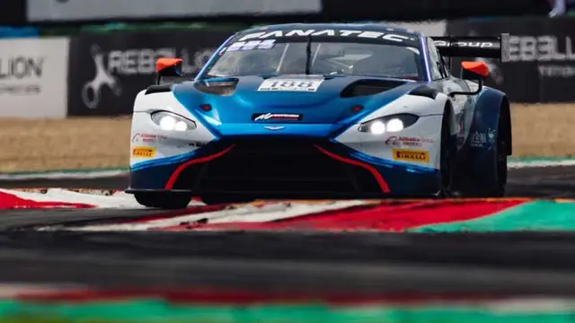Aston Martin Vantage AMR GT3