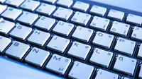 Tonjolan Pada Keyboard Membantu Mengidentifikasi Posisi Tuts (Foto: Pixabay)