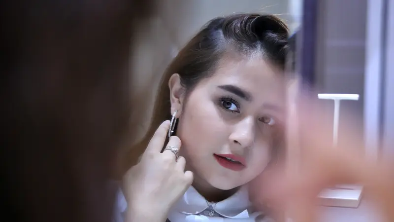 [Fimela] Prilly Latuconsina