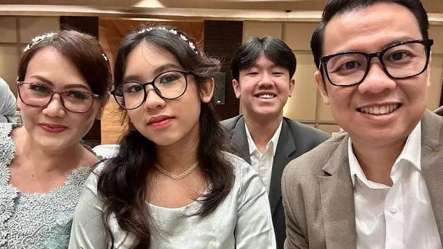 6 Potret Kenangan Hilbram Dunar dan Keluarga, Meninggal Dunia di Usia 48 Tahun