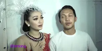 Kabar bahagia datang dari penyanyi dangdut Zaskia Gotik yang rencananya akan melangsungkan pernikahan pada tahun depan dengan kekasihnya, Arief Fitriansah. Seperti apa rencana dan persiapan mereka untuk pernikahan nantinya?