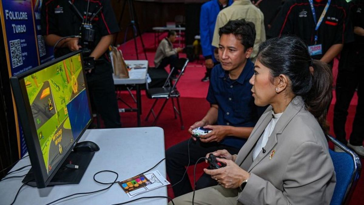Menkomdigi Meutya Hafid Puji Karya Mahasiswa MMTC, Yakin Industri Game Indonesia Terus Tumbuh