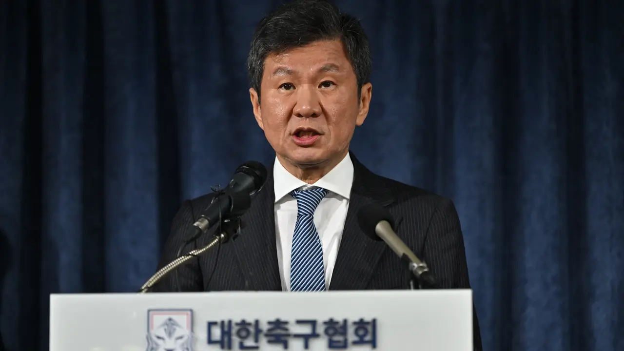 Presiden Federasi Sepak Bola Korea Selatan (KFA), Chung Mong-gyu.