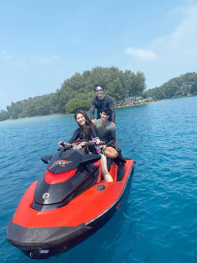 7 Momen Felicya Angelista Renang di Laut, Caesar Hito Hampir Tenggelam