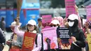 Dalam aksinya, Aliansi Perempuan Indonesia (API) mengecam adanya aksi kekerasan yang dilakukan aparat keamanan saat menangani aksi unjuk rasa beberapa hari lalu. (Kapanlagi.com/Budy Santoso)