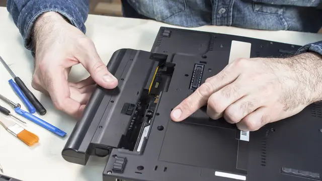 Penyebab Baterai Laptop Cepat Bocor
