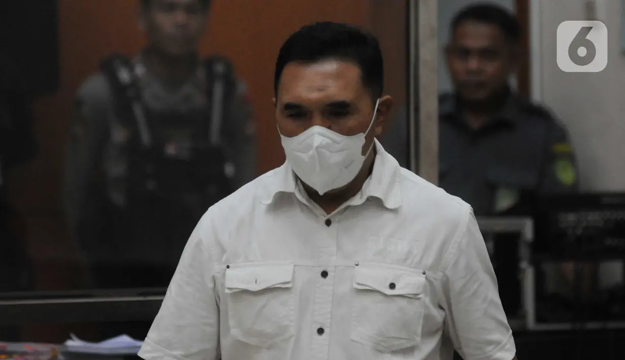 Diketahui, Kasranto terlibat dalam kasus peredaran narkoba yang dikendalikan oleh Irjen Pol Teddy Minahasa. (merdeka.com/Imam Buhori)