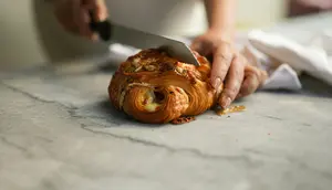 Resep Croissant Crookie, Perpaduan Croissant Renyah dan Cookie yang Viral