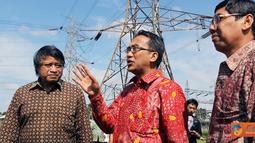 Citizen6, Depok: PLN sudah memperhitungkan Beban Puncak pada peringan Hari Natal 25 Desember lalu dan nanti pada pergantian Tahun Baru 2012 umumnya lebih rendah dibandingkan pada hari kerja biasa. (Pengirim: Agus Trimukti)