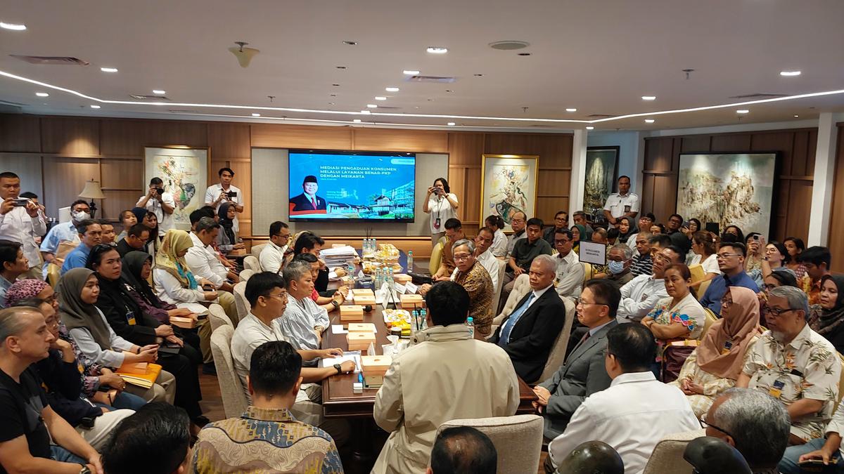 Maruarar Sirait Targetkan Uang Konsumen Meikarta Dikembalikan 23 Juli 2025