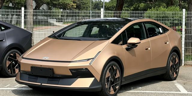 Hyundai Ioniq V Menampakkan Diri, Desain dan Fiturnya Menggoda