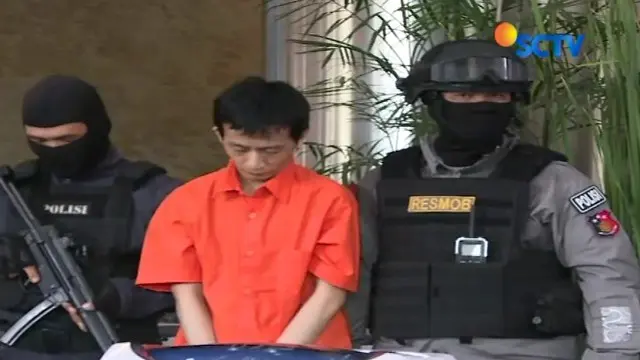 Pengedar narkotika jaringan internasional Malaysia-Indonesia, ditangkap Tim Satgassus Polri Bersama Polda Metro Jaya, di kawasan Pergudangan, Dadap, Kota Tangerang, Banten.