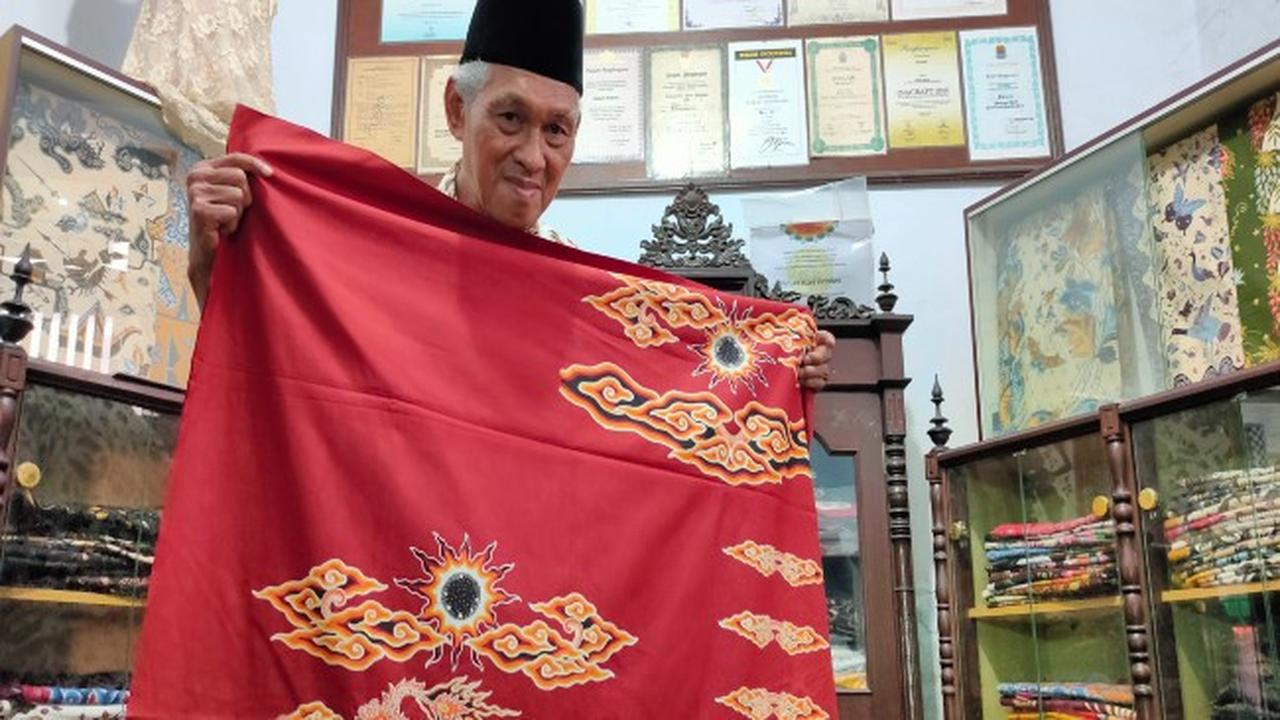 Maestro Batik Cirebon Bikin Motif Virus Corona Dikejar Naga, Apa Maknanya?
