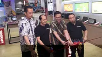 Pembukaan Lenovo Flagship Store di BEC, Bandung, Rabu (27/7/2016). Liputan6.com/Muhammad Sufyan Abdurrahman