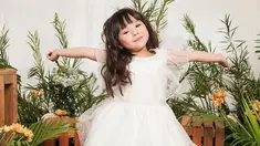 Pasangan artis satu ini memutuskan untuk mengakhiri perjalanan rumah tangganya. Mereka adalah Gading Marten dan Gisella Anastasia. Rumah tangga mereka dikaruniai satu orang anak, yaitu Gempita Nora Marten. Meskipun sudah berpisah, mereka masih kompak untuk membesarkan Gempita.(Liputan6.com/gadiiing)