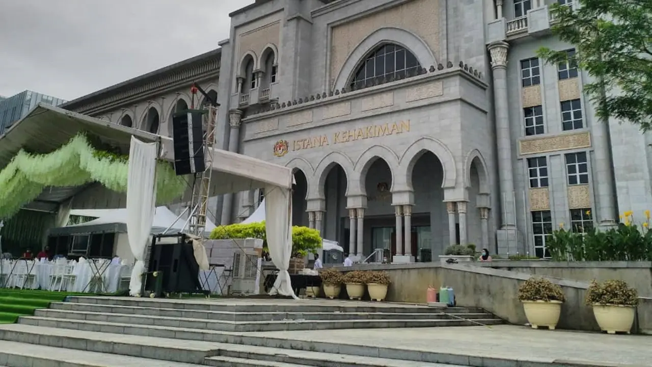 Anak Mantan Pejabat Malaysia