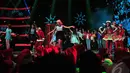 Girlband Cherrybelle saat konser musikal bertajuk "Harmoni Hadiah Terindah" di Studio 6 SCTV, Jakarta, Jumat (12/12/2014). (Liputan6.com/Johan Tallo)
