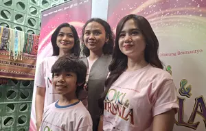 Titi Kamal Ungkap Alasan Terima Peran Ratu Bidadari di Film OKI & NIRMALA