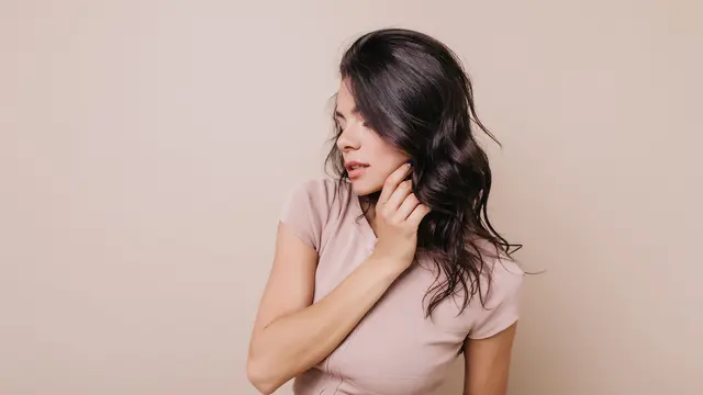 Akar rambut Bisa Dirawat dengan Menggunakan Sampo Kering