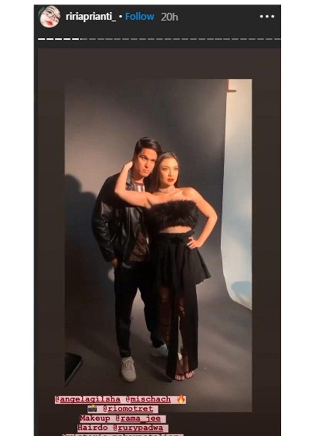 7 Gaya Pemotretan Angela Gilsha dan Mischa Chandrawinata, Curi Perhatian