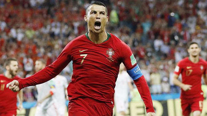 5. Cristiano Ronaldo - Penyerang Real Madrid (Portugal). (AP/Francisco Seco)