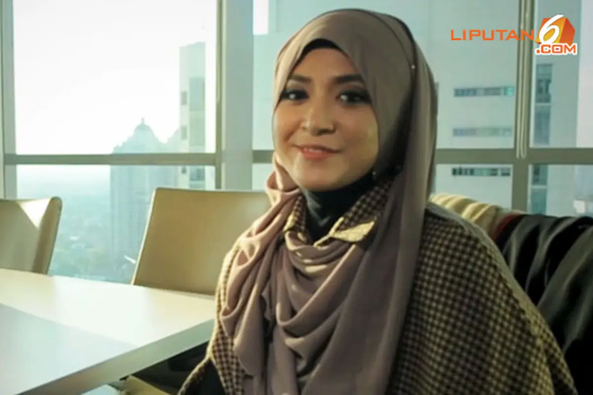 hijab-natasha130801b.jpg