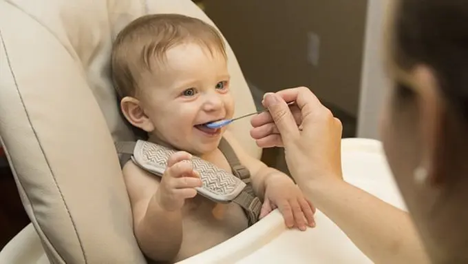 MPASI anak/copyright Pixabay.com/yalehealth