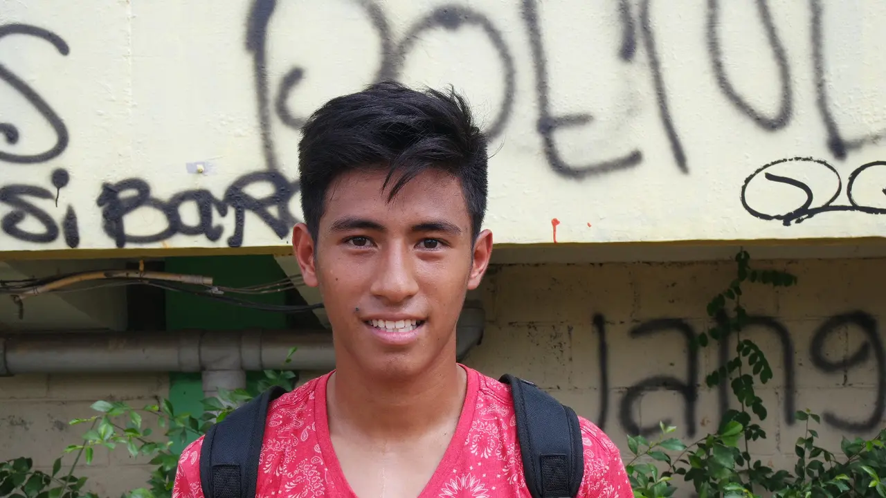 Hanif Sjahbani