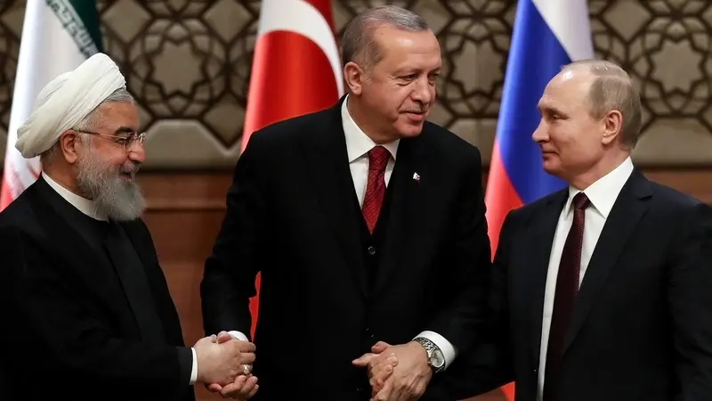 Keakraban Erdogan, Putin, Rouhani Saat Bahas Perdamaian Suriah
