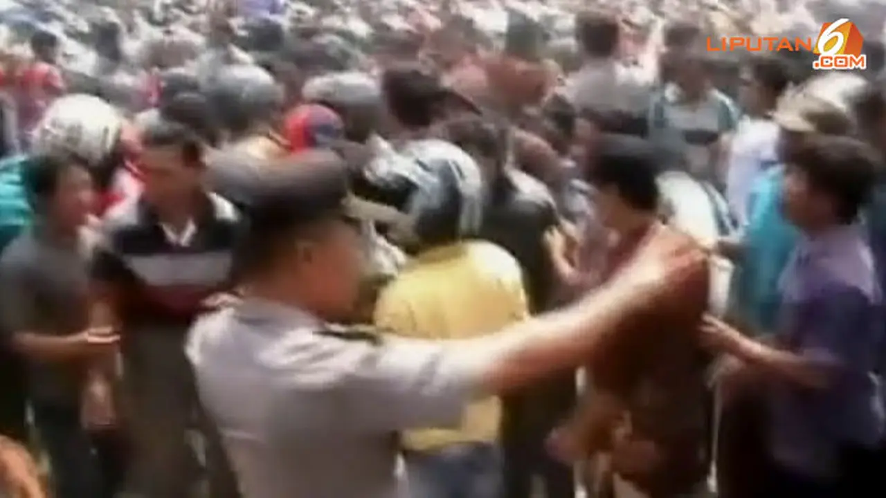 Tolak Lantik Bupati