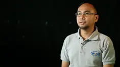  Pesawat tanpa awak alias drone semakin banyak digunakan di Indonesia. Tidak hanya untuk hobi, namun juga untuk kepentingan pemotretan, hingga kepentingan komersial seperti pemfilman. Bagaimana soal regulasinya?