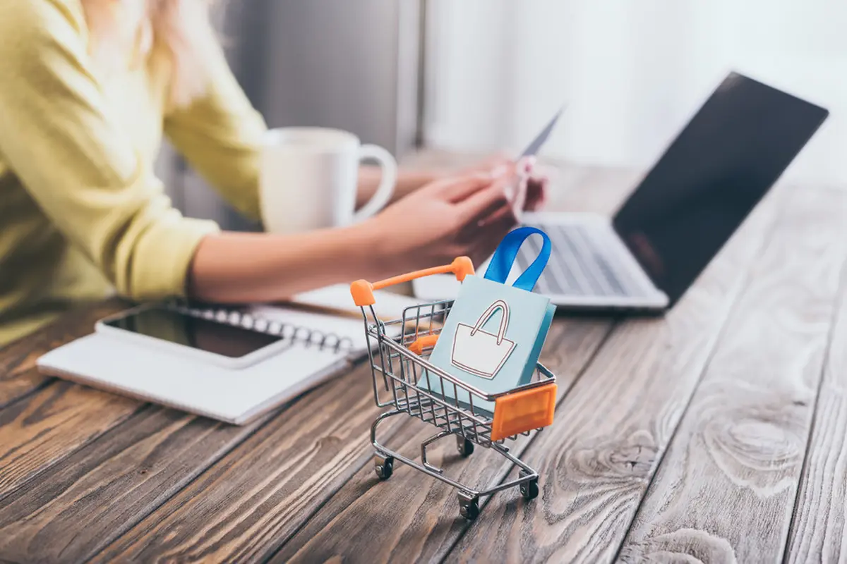 Shopee 9.9 Super Shopping Day: Penjualan Brand Lokal Melonjak 5x Lipat Berkat Fitur Live Streaming